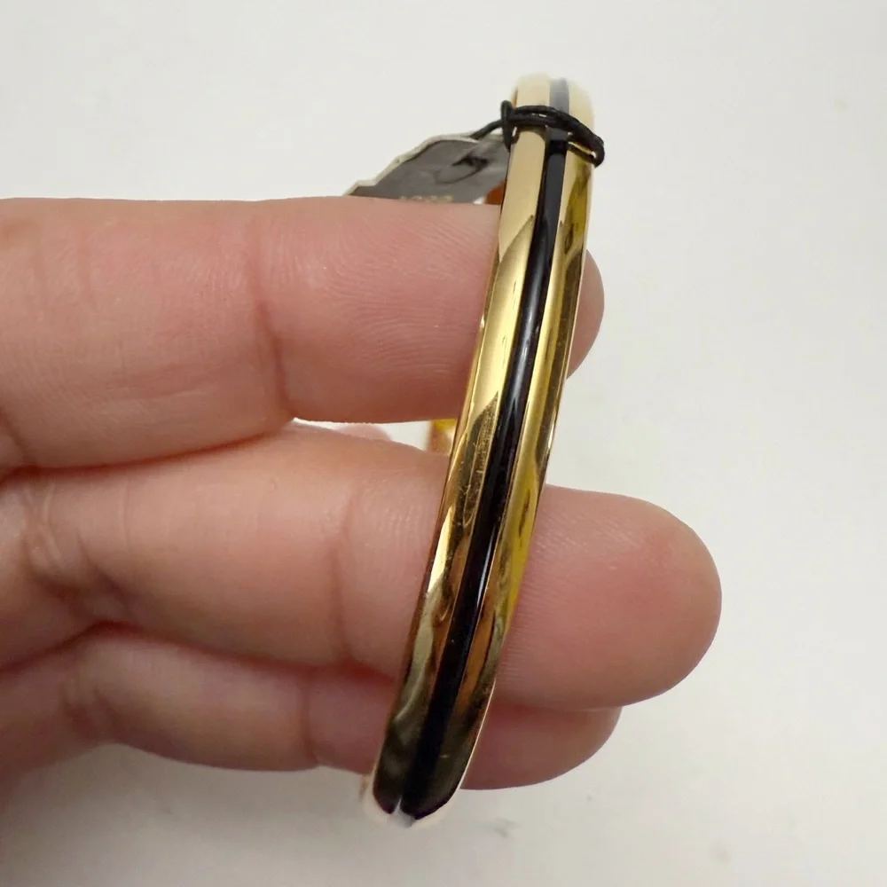 Vintage Trifari Polished Goldtone Black Enamel Stripe Bangle Bracelet NEW
